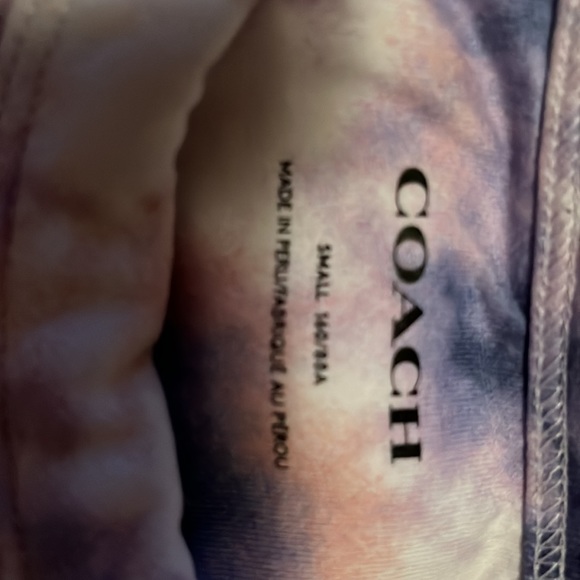 Coach - Picture 5 of 5